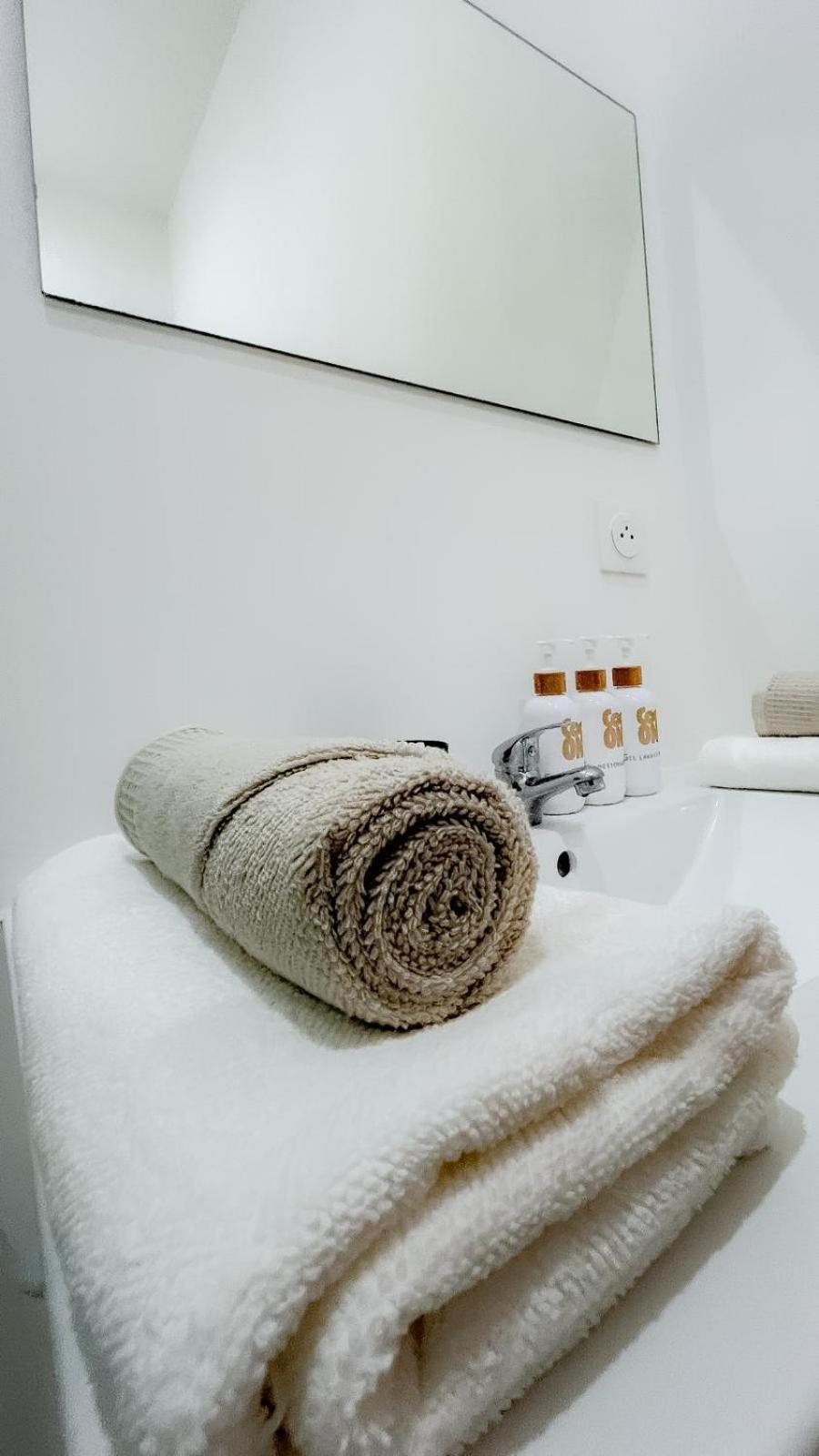 Apartment Le Petit Cocon - Pause Douceur Cambrai